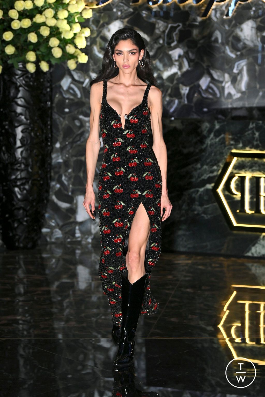Fashion Week Milan Spring/Summer 2025 look 56 from the Philipp Plein collection womenswear