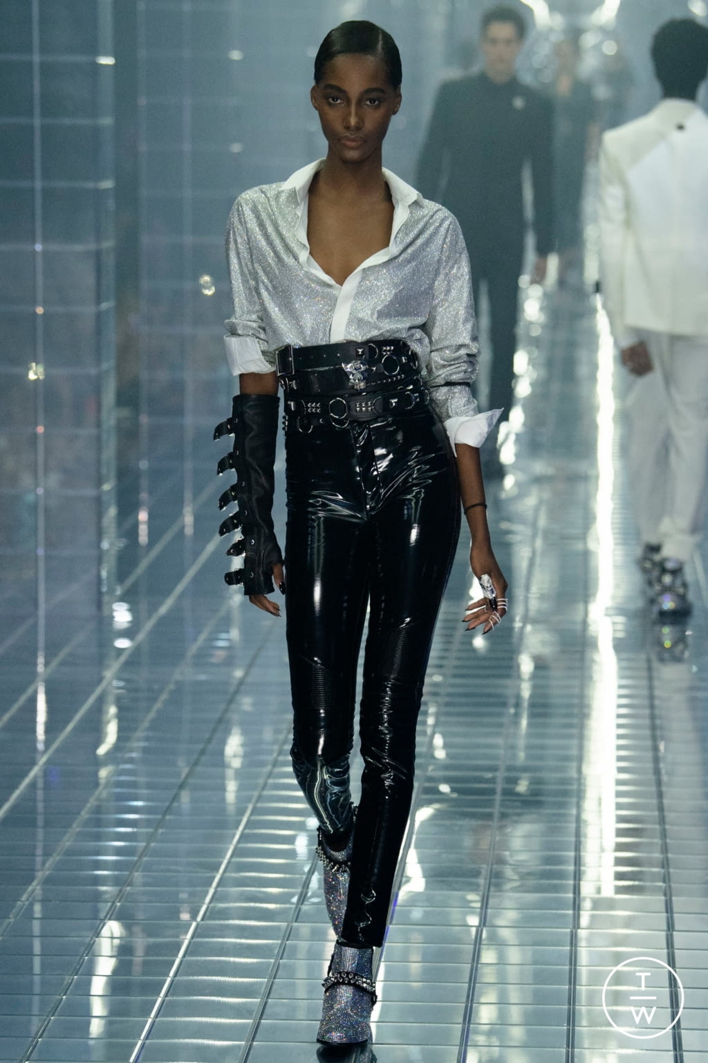 Fashion Week Milan Spring/Summer 2019 look 3 from the Philipp Plein collection 女装