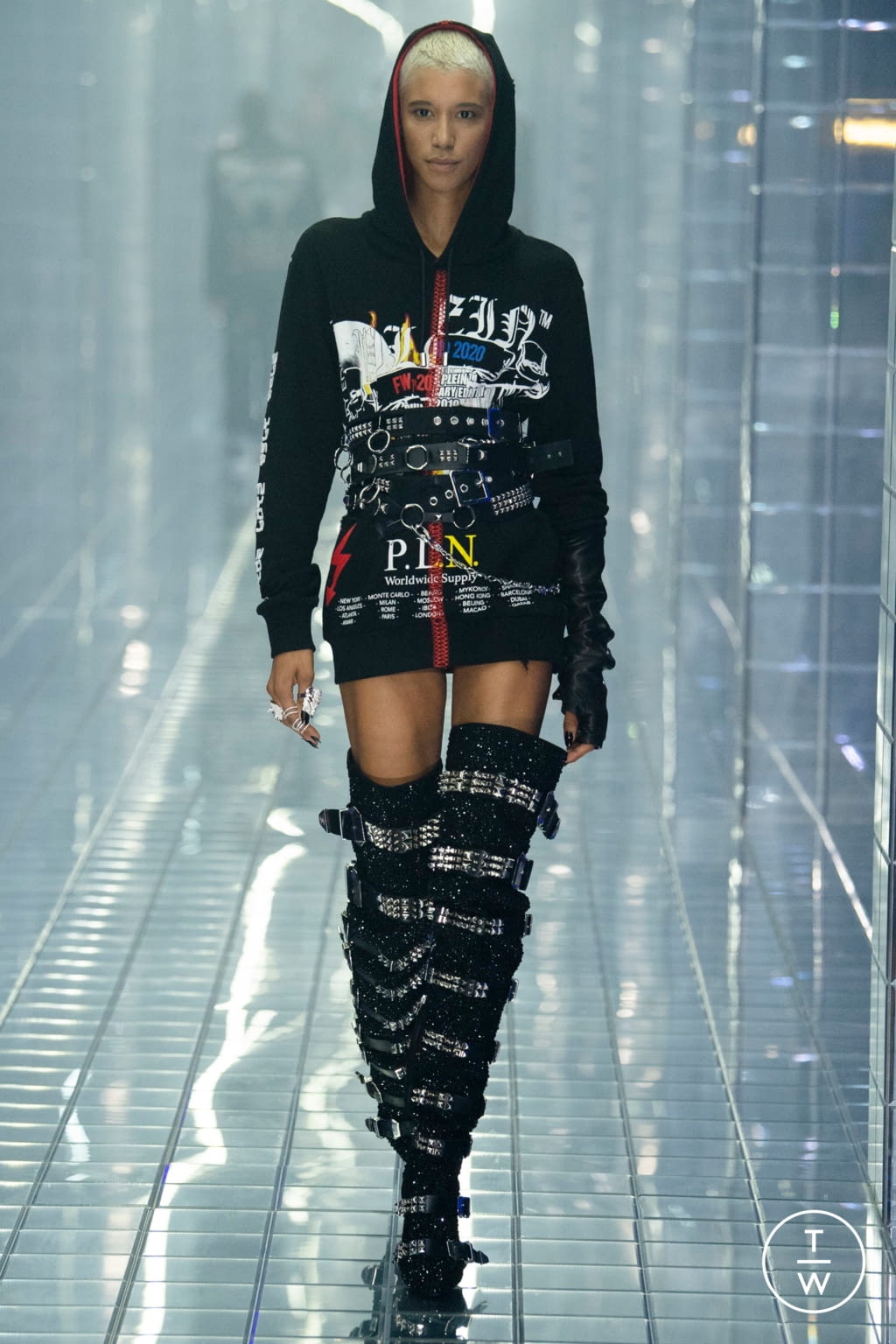 Fashion Week Milan Spring/Summer 2019 look 26 from the Philipp Plein collection womenswear