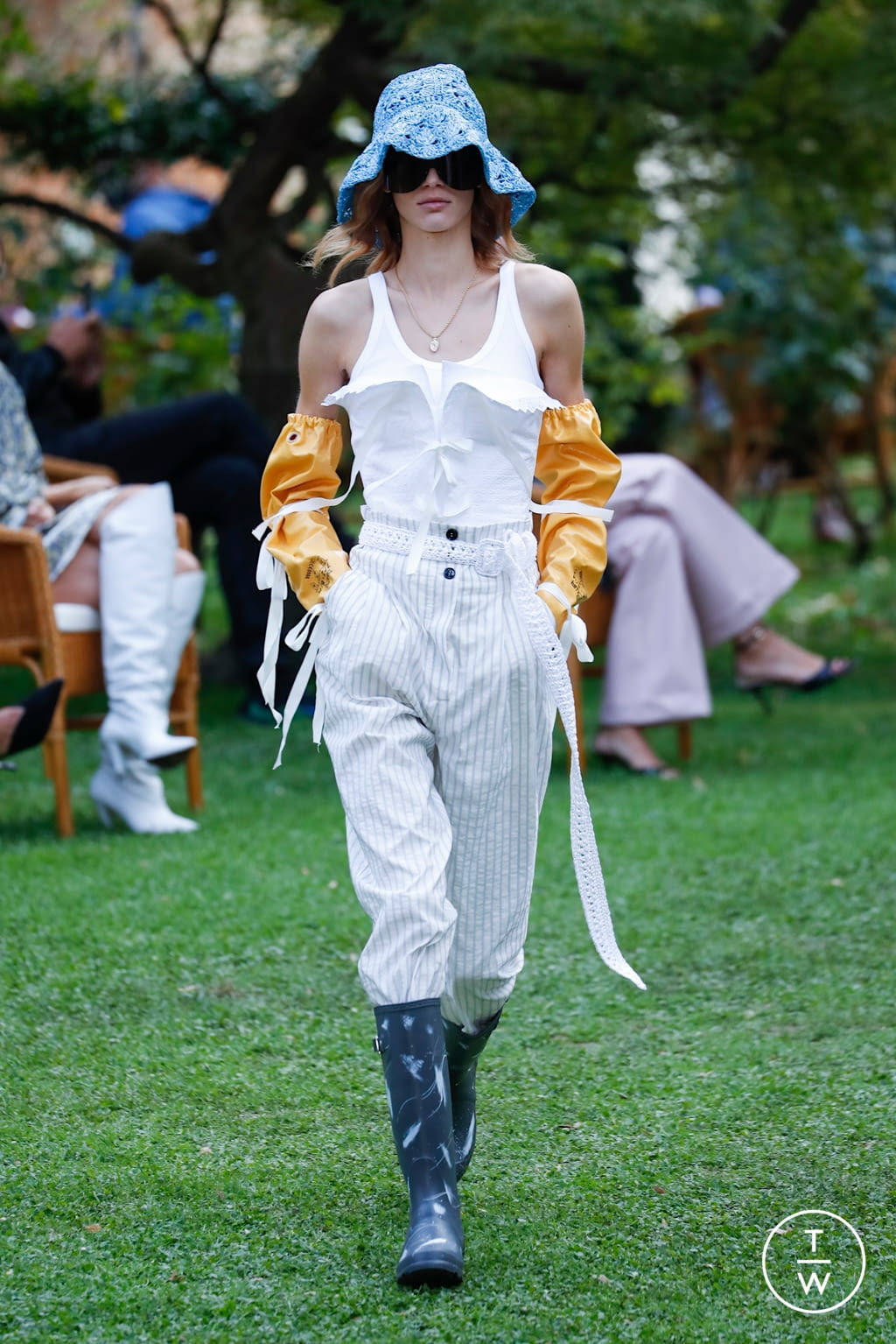 Fashion Week Milan Spring/Summer 2021 look 8 from the Philosophy di Lorenzo Serafini collection womenswear