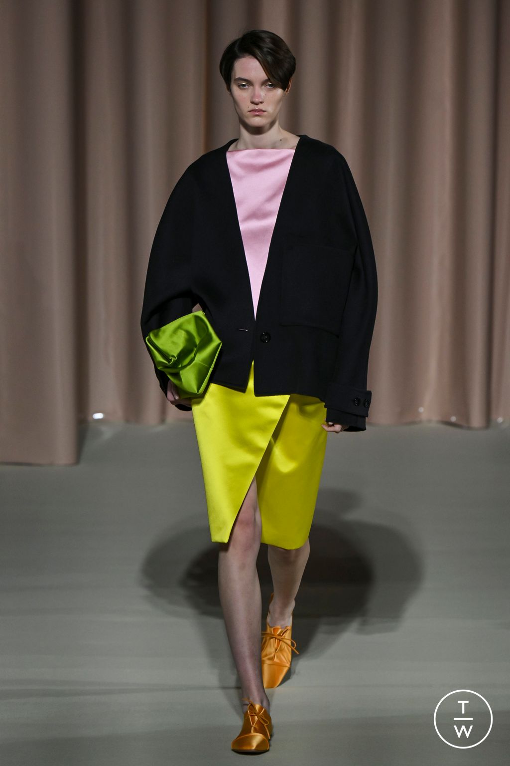 Fashion Week Milan Fall/Winter 2024 look 41 de la collection Philosophy di Lorenzo Serafini womenswear
