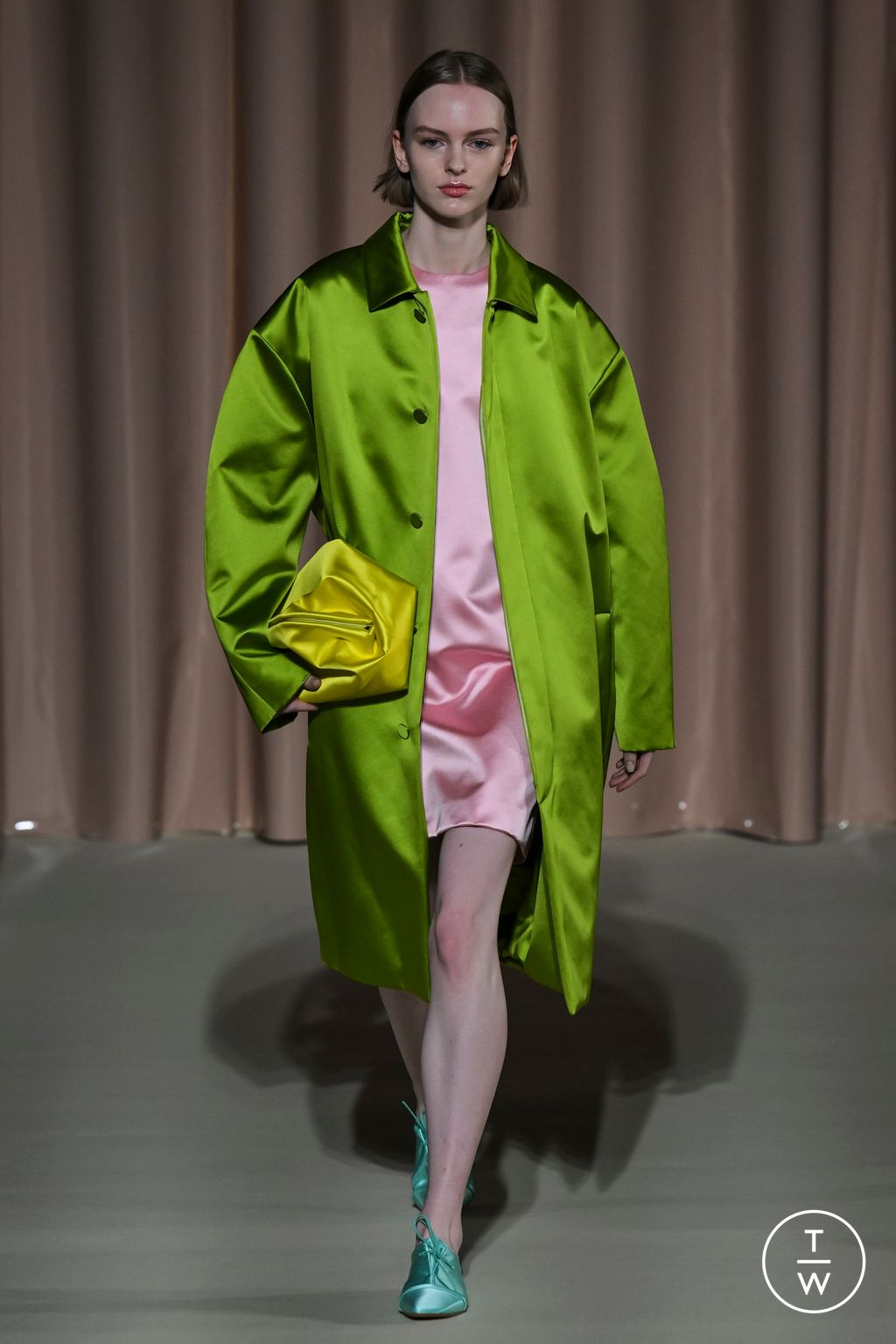 Fashion Week Milan Fall/Winter 2024 look 47 from the Philosophy di Lorenzo Serafini collection womenswear