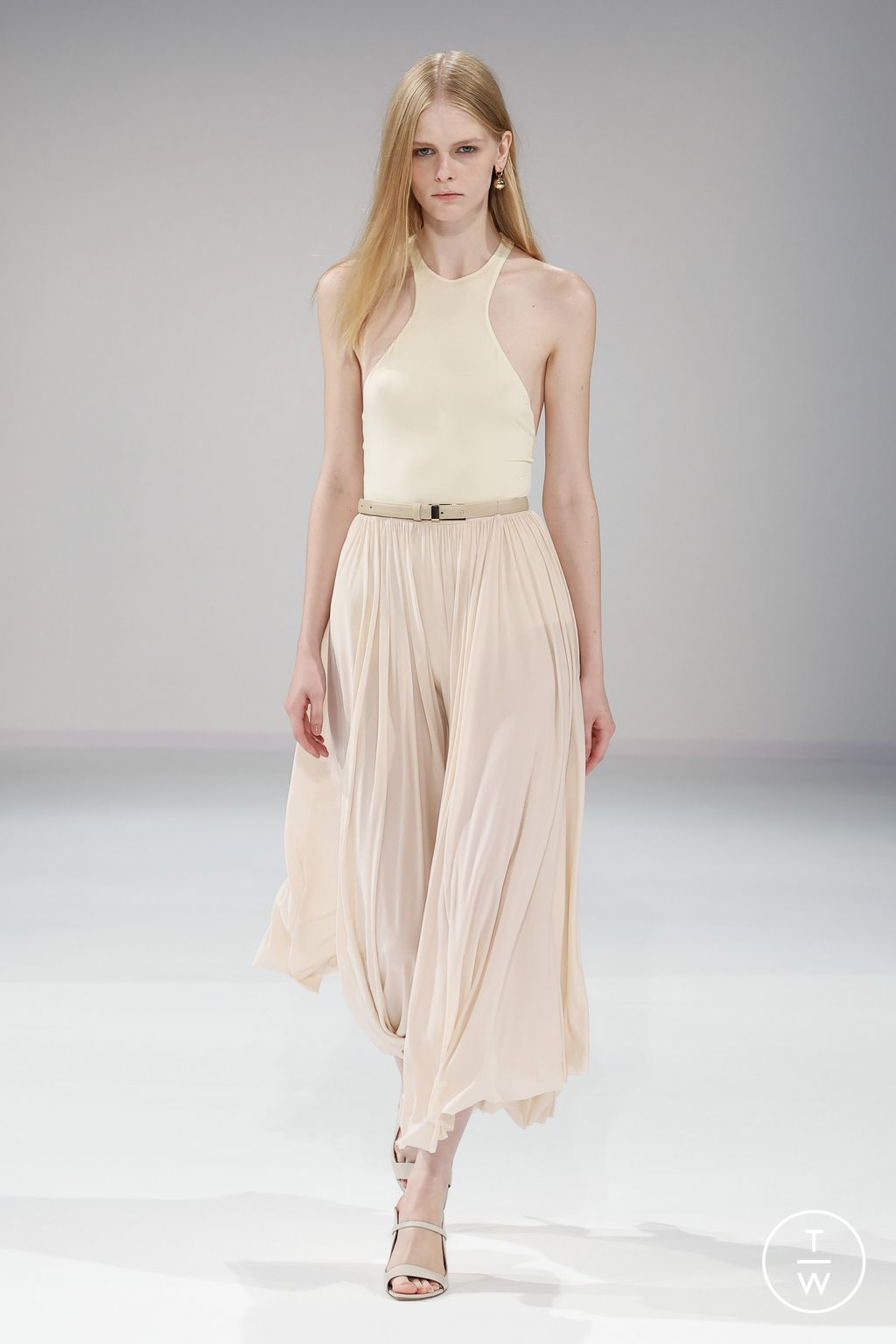 Fashion Week Milan Spring/Summer 2024 look 6 from the Philosophy di Lorenzo Serafini collection 女装