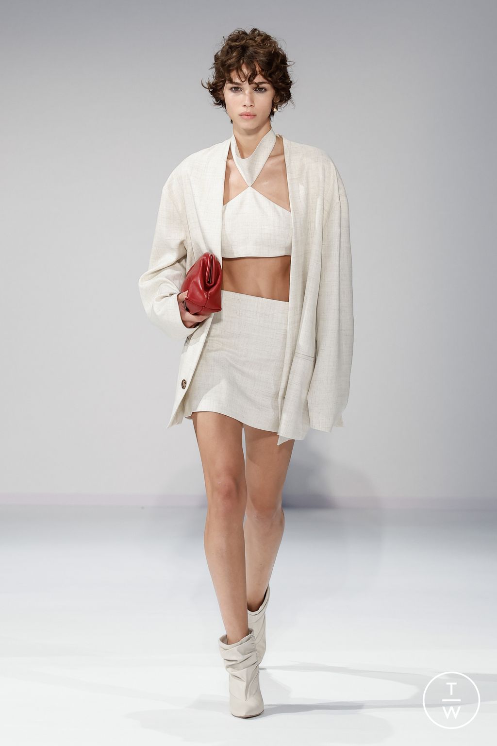 Fashion Week Milan Spring/Summer 2024 look 23 from the Philosophy di Lorenzo Serafini collection womenswear