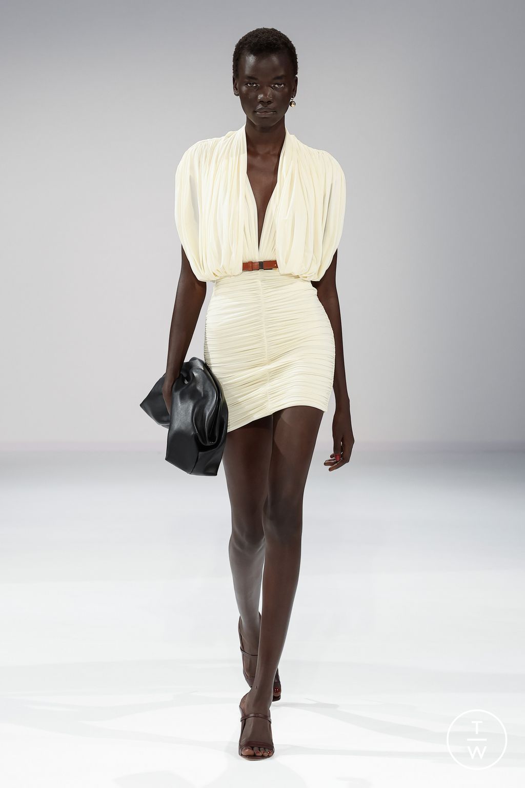 Fashion Week Milan Spring/Summer 2024 look 34 from the Philosophy di Lorenzo Serafini collection womenswear