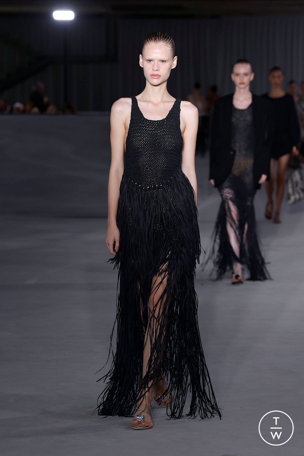 Fashion Week Milan Spring/Summer 2025 look 41 from the Philosophy di Lorenzo Serafini collection womenswear