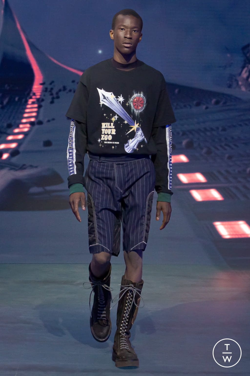 Fashion Week Paris Spring/Summer 2022 look 29 from the PHIPPS collection menswear