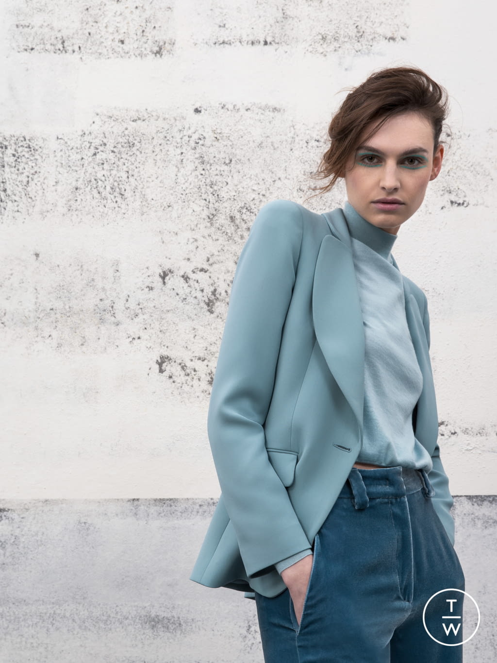 Fashion Week Milan Resort 2019 look 2 de la collection Giorgio Armani womenswear