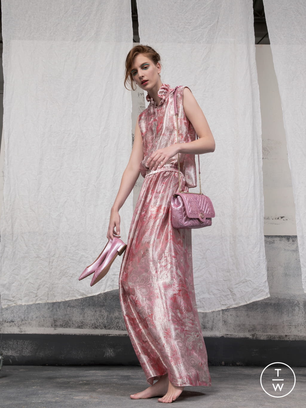 Fashion Week Milan Resort 2019 look 37 from the Giorgio Armani collection womenswear