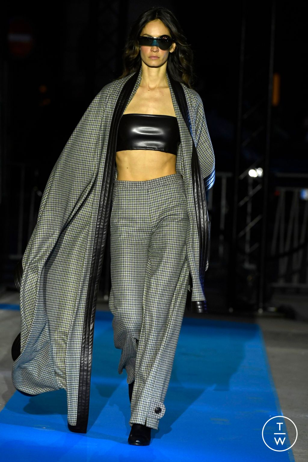 Fashion Week Paris Fall/Winter 2023 look 1 from the Pierre Cardin collection womenswear