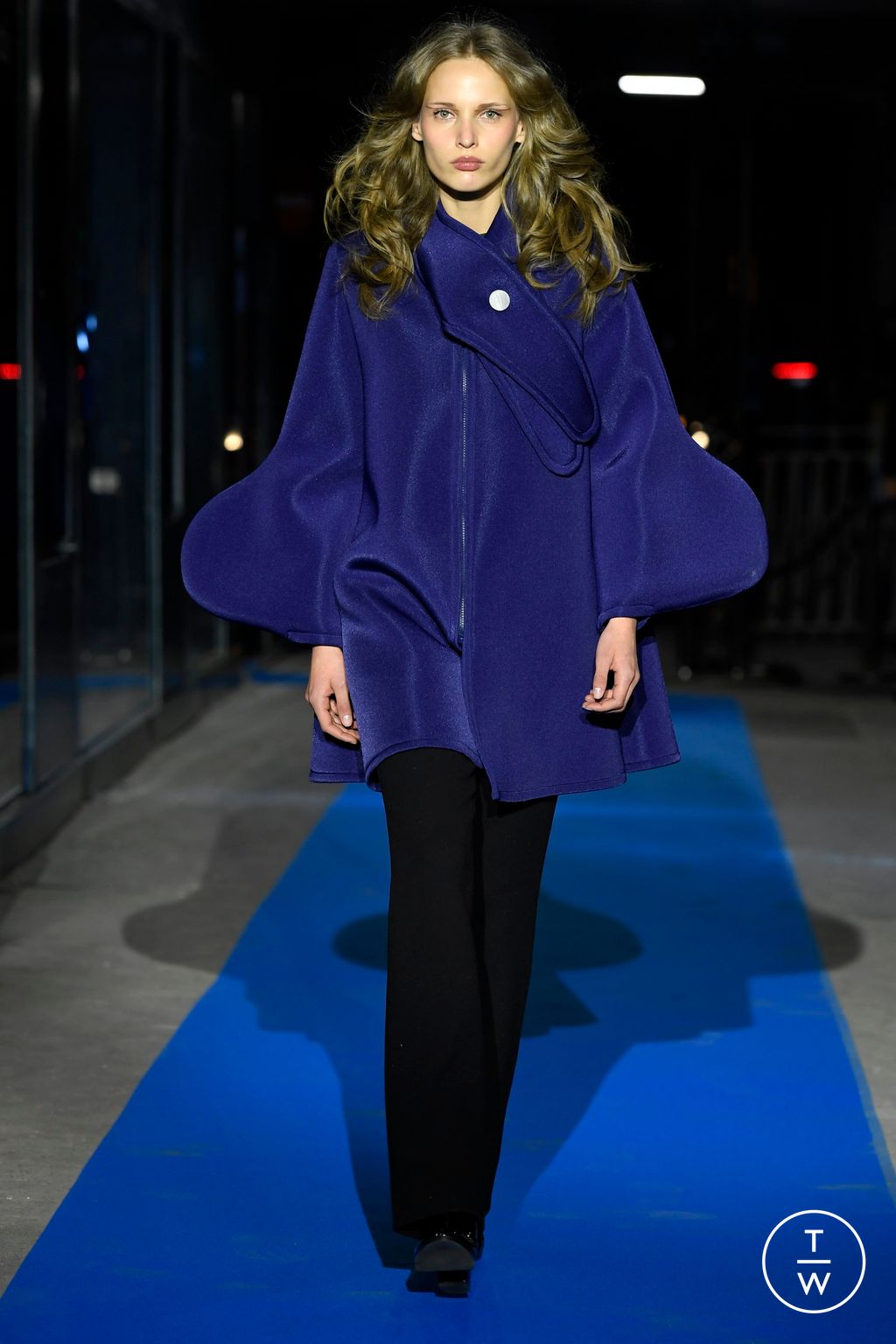 Fashion Week Paris Fall/Winter 2023 look 9 de la collection Pierre Cardin womenswear