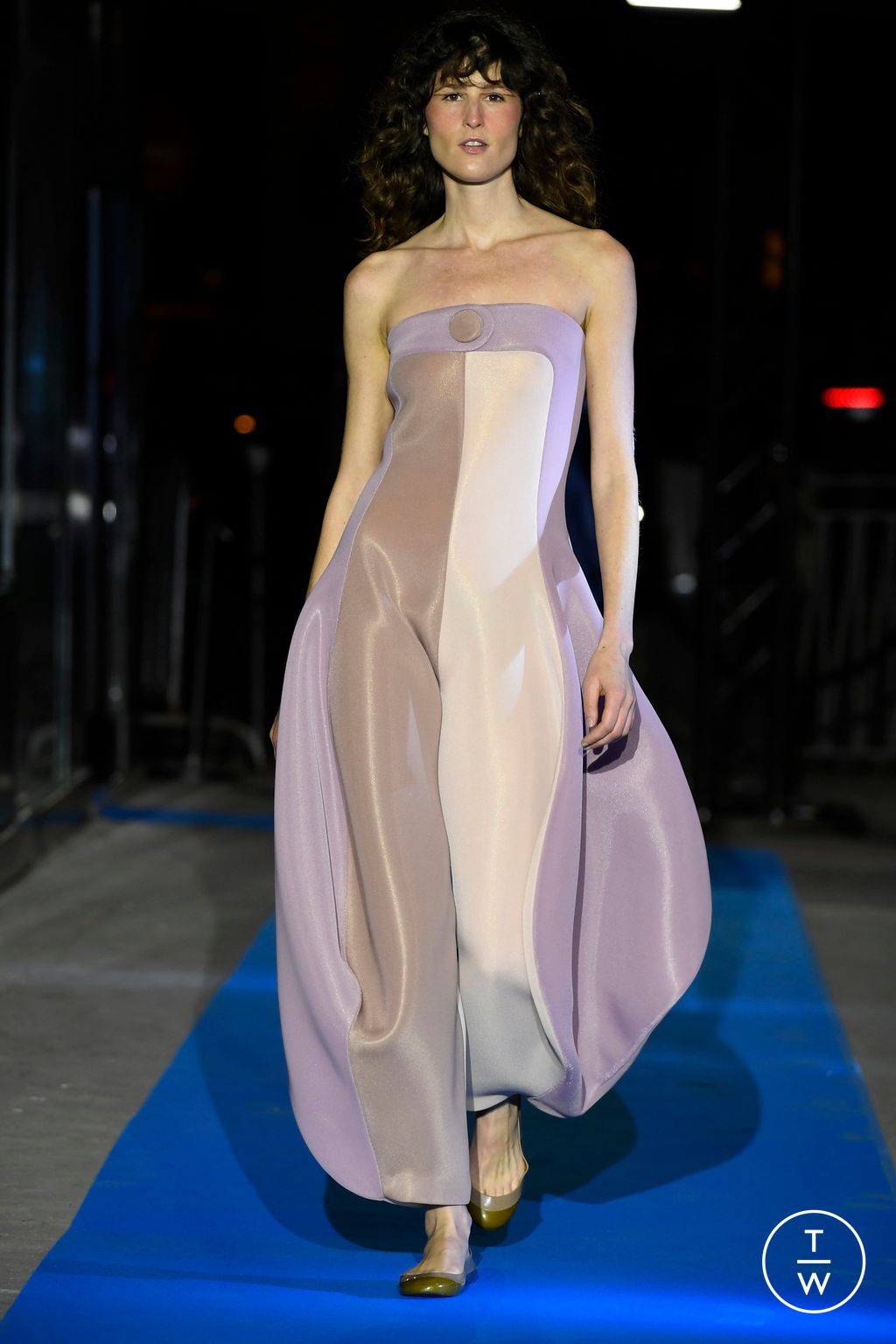 Fashion Week Paris Fall/Winter 2023 look 38 de la collection Pierre Cardin womenswear