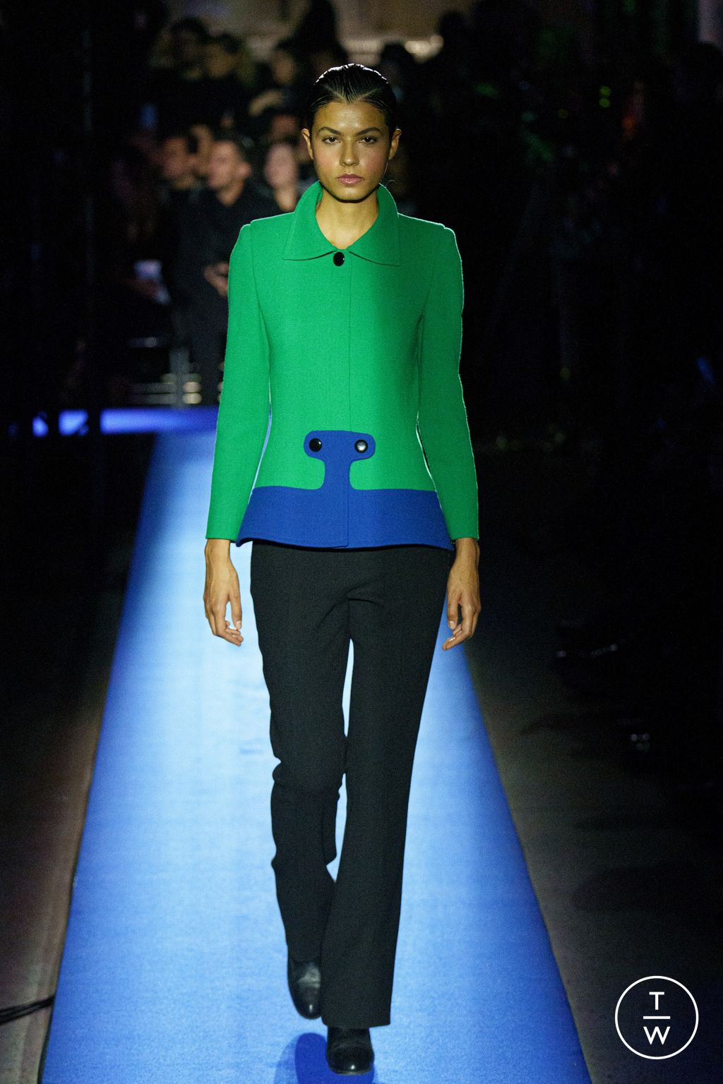 Fashion Week Paris Fall/Winter 2024 look 22 de la collection Pierre Cardin womenswear