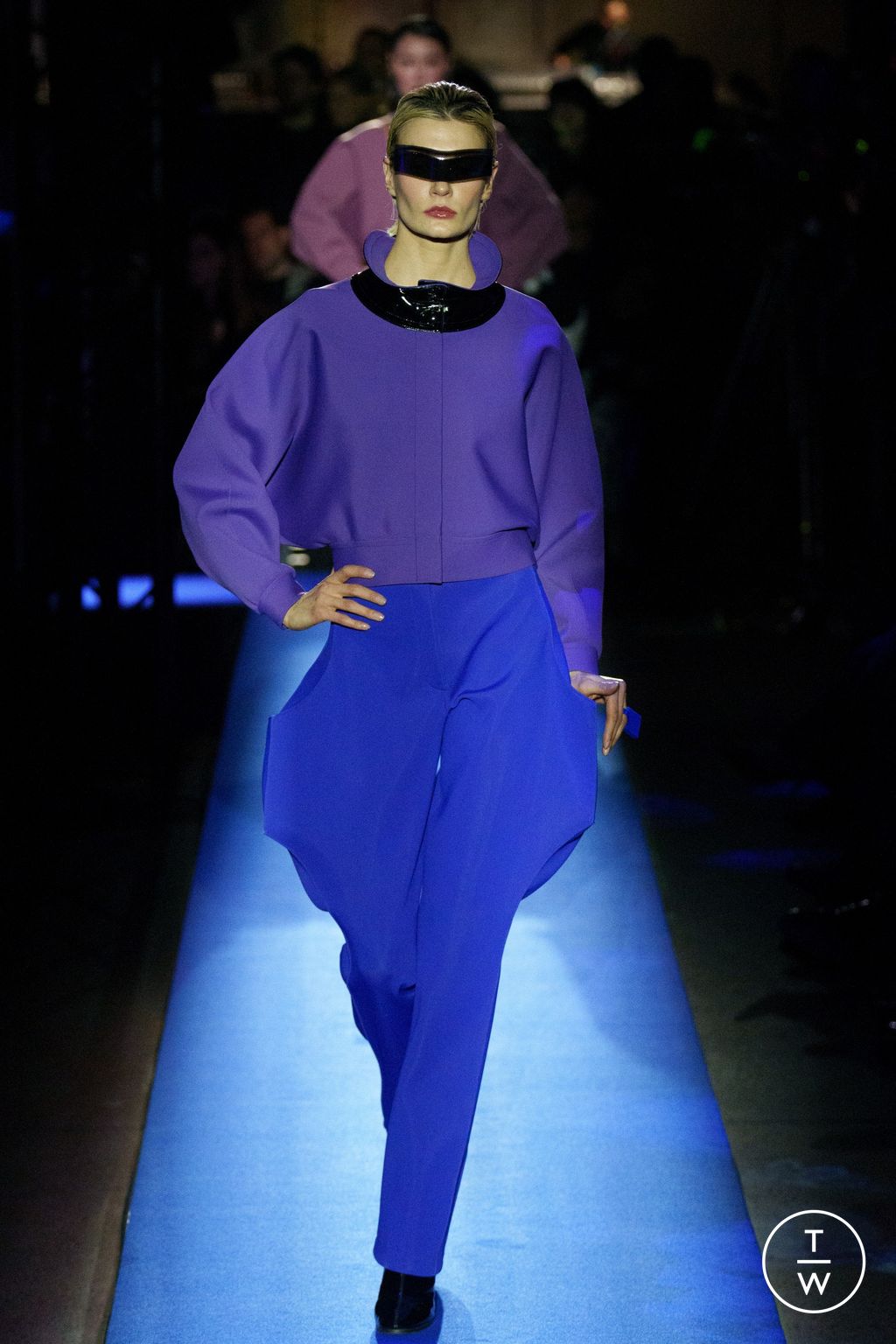 Fashion Week Paris Fall/Winter 2024 look 27 de la collection Pierre Cardin womenswear