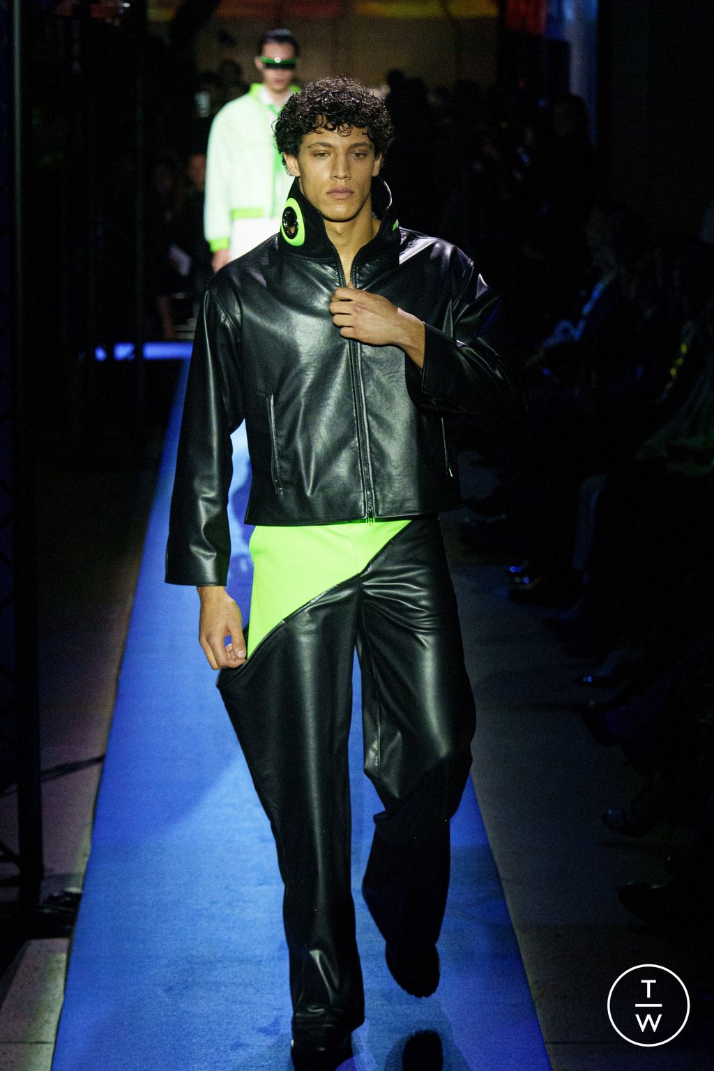 Fashion Week Paris Fall/Winter 2024 look 35 de la collection Pierre Cardin womenswear