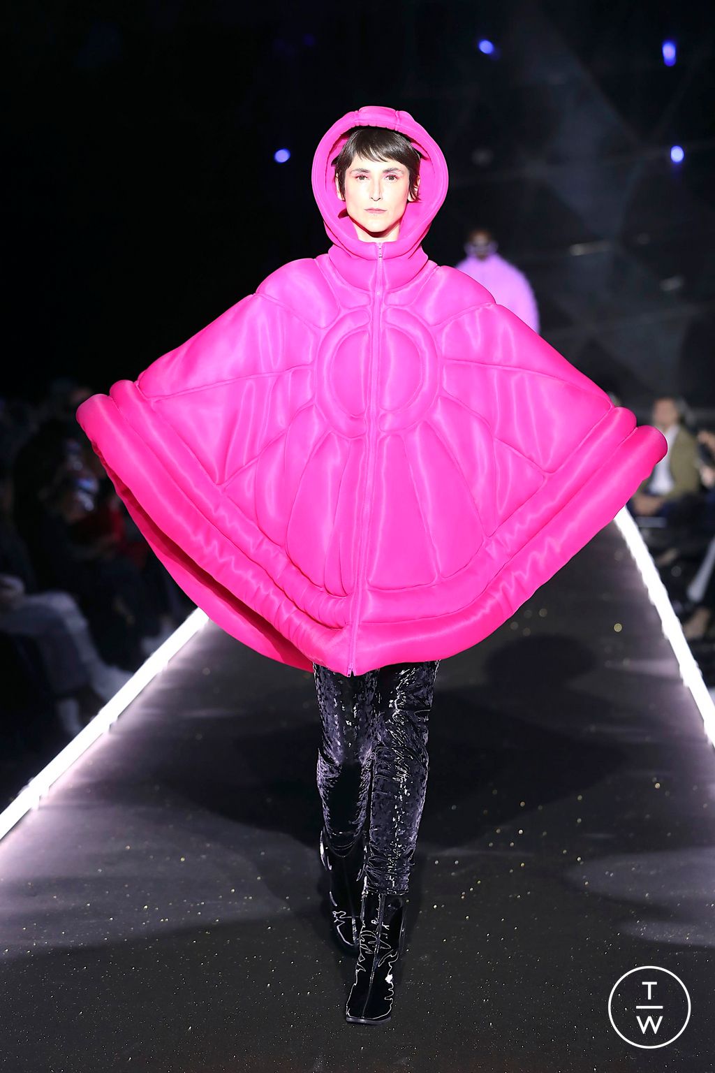 Fashion Week Paris Fall/Winter 2025 look 1 from the Pierre Cardin collection womenswear