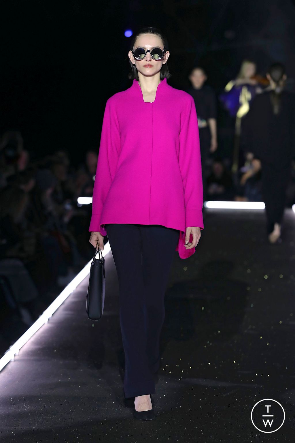 Fashion Week Paris Fall/Winter 2025 look 34 from the Pierre Cardin collection 女装
