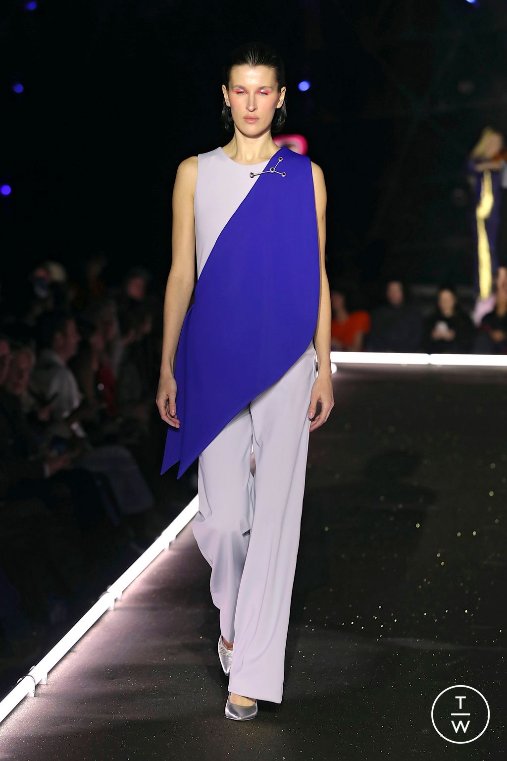 Fashion Week Paris Fall/Winter 2025 look 37 from the Pierre Cardin collection womenswear