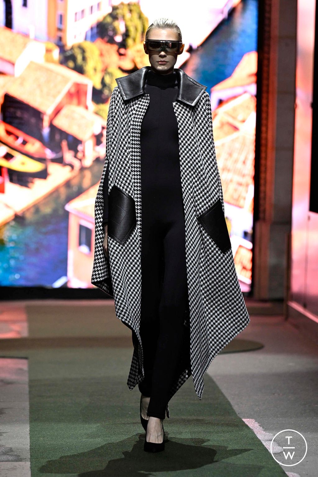 Fashion Week Paris Fall/Winter 2026 look 26 from the Pierre Cardin collection womenswear