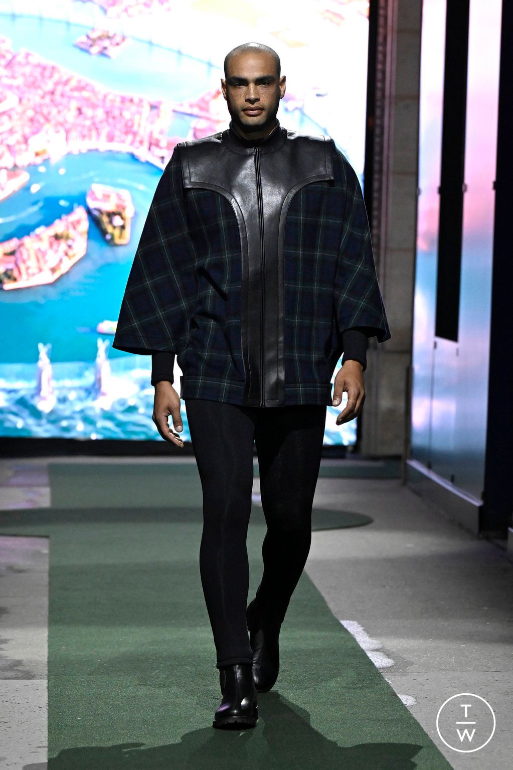Fashion Week Paris Fall/Winter 2026 look 37 from the Pierre Cardin collection womenswear