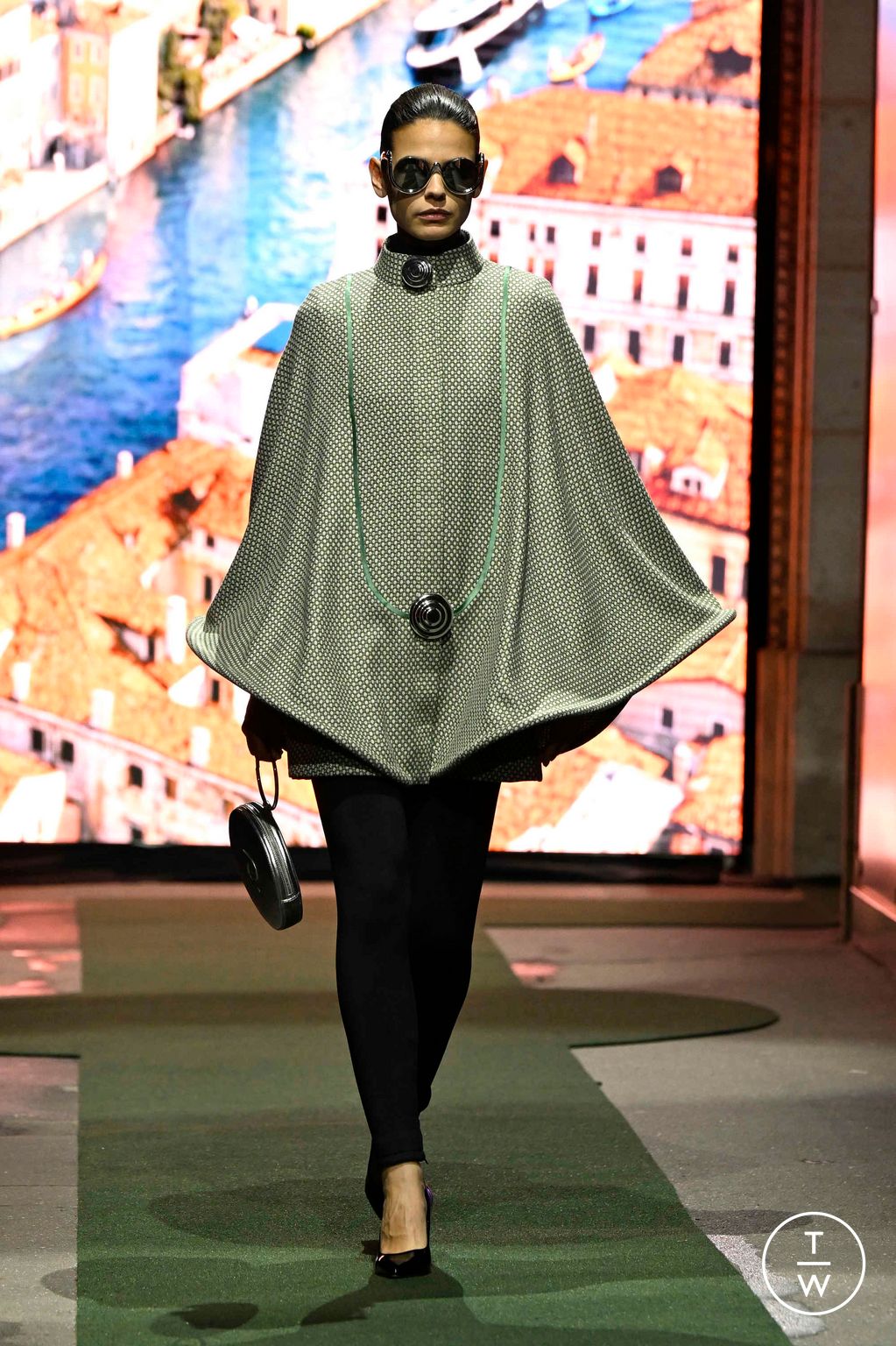 Fashion Week Paris Fall/Winter 2026 look 39 from the Pierre Cardin collection womenswear