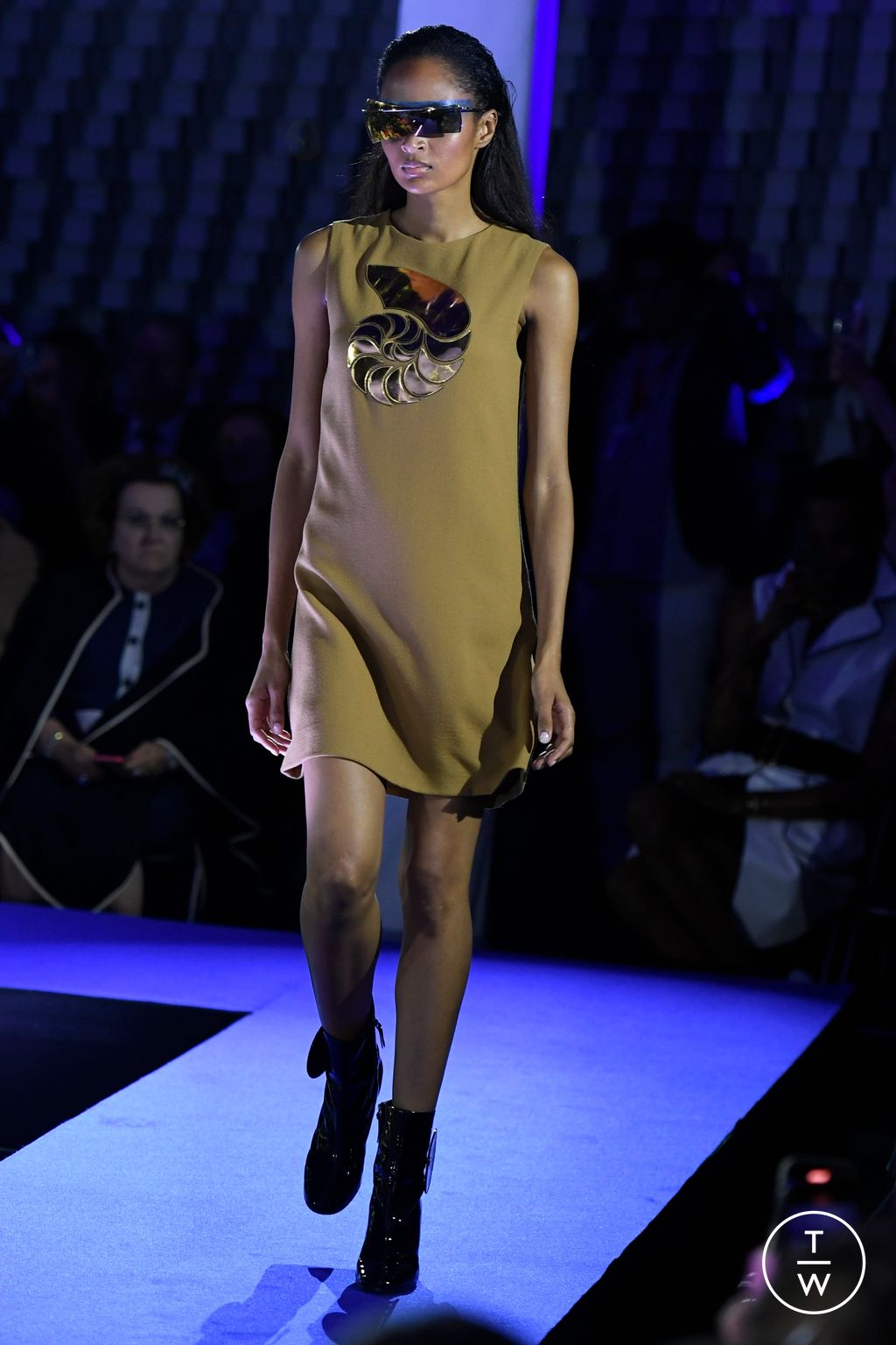 Fashion Week Paris Spring/Summer 2024 look 1 from the Pierre Cardin collection womenswear