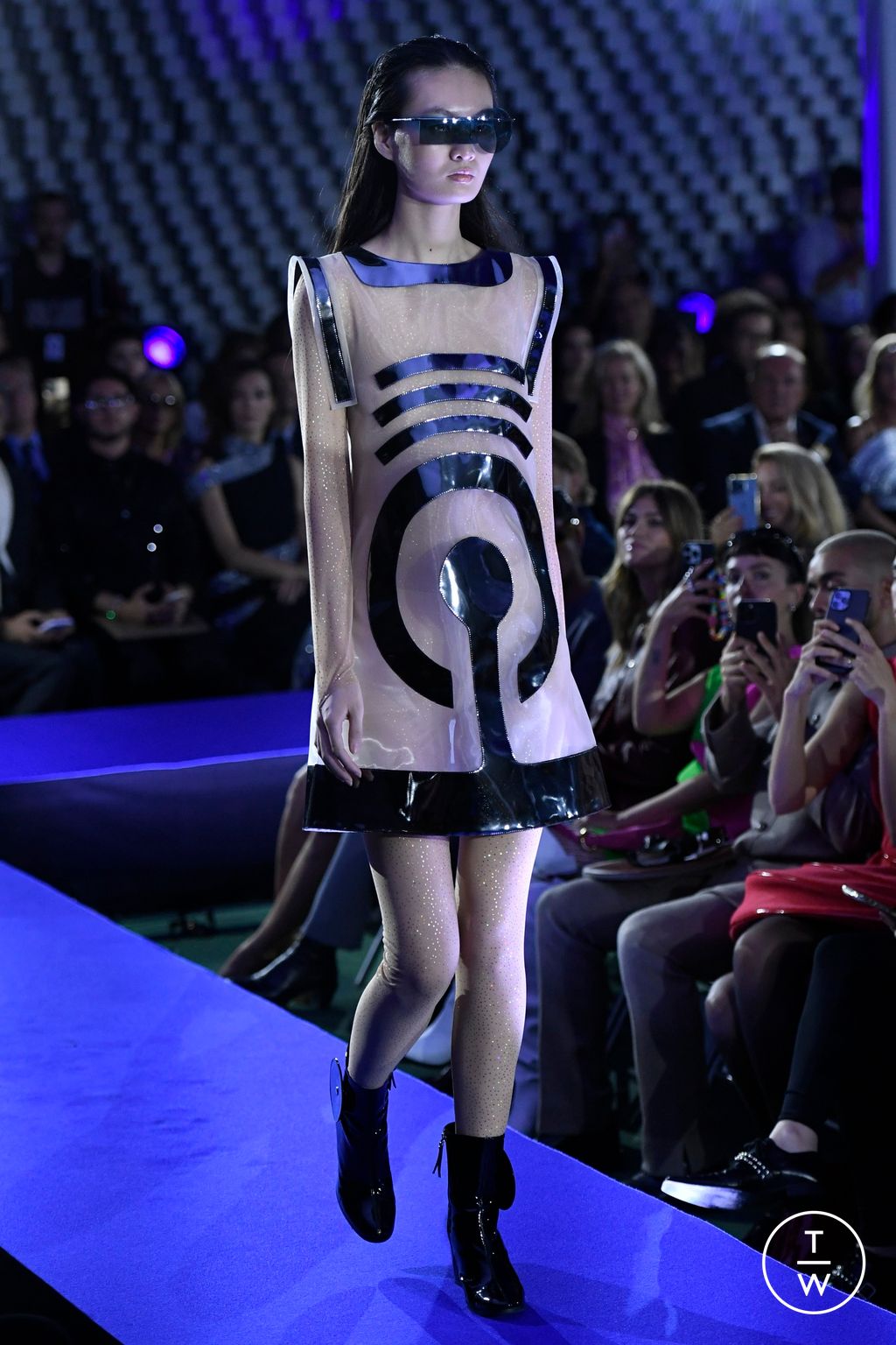 Fashion Week Paris Spring/Summer 2024 look 10 from the Pierre Cardin collection womenswear
