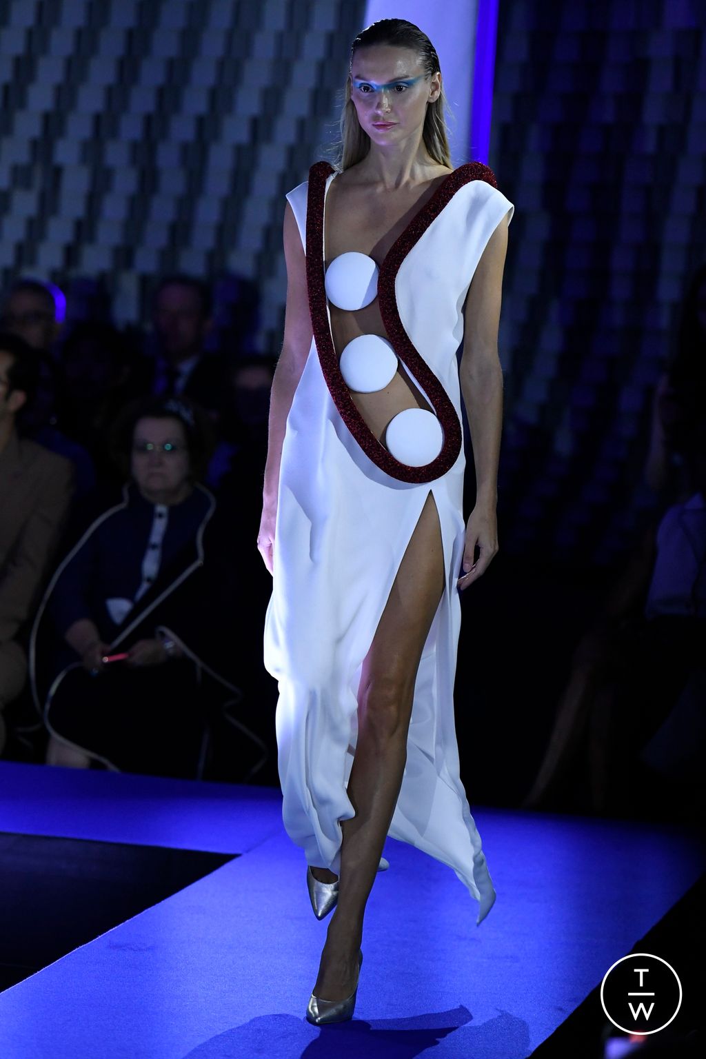 Fashion Week Paris Spring/Summer 2024 look 38 from the Pierre Cardin collection womenswear