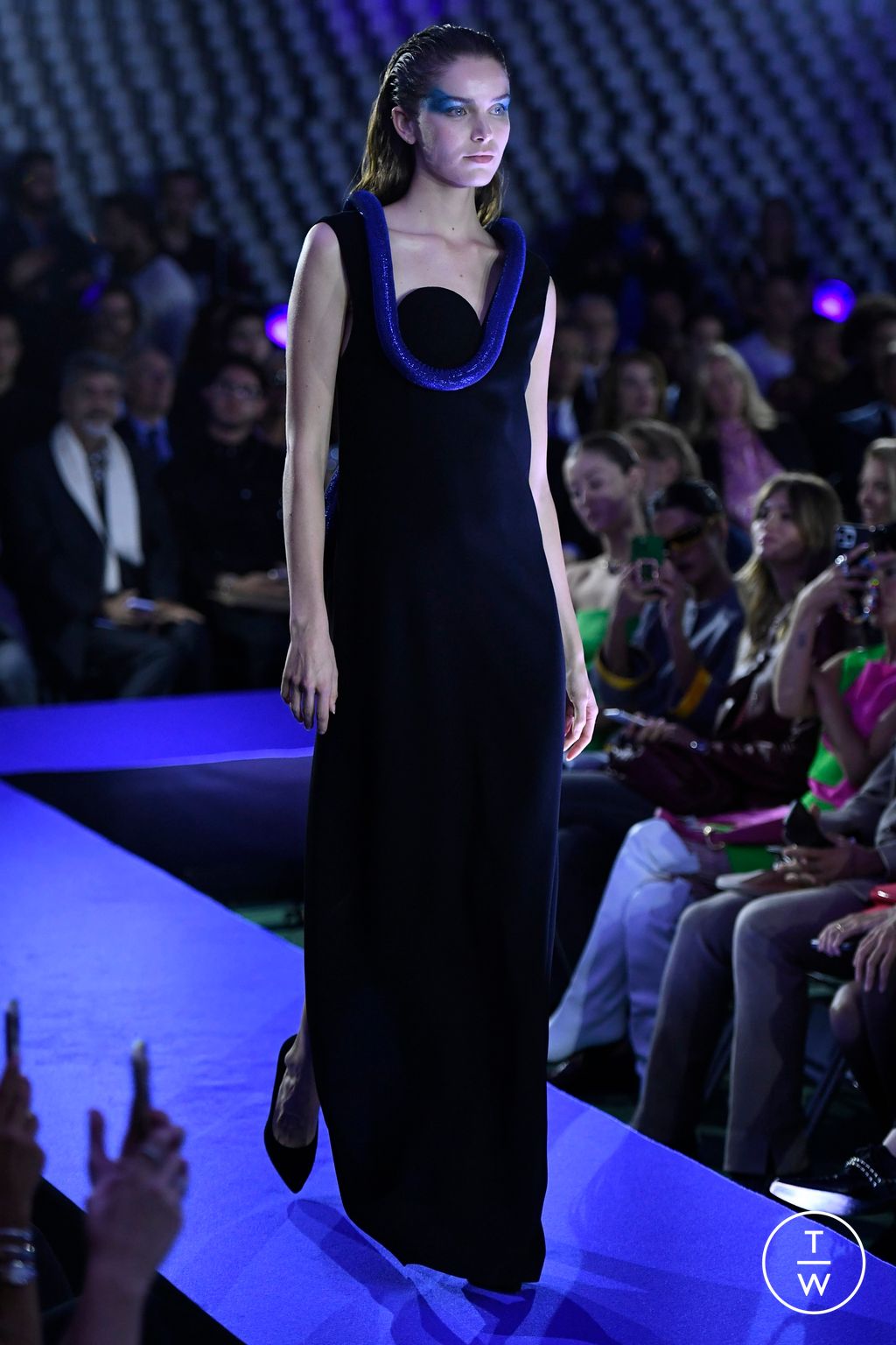 Fashion Week Paris Spring/Summer 2024 look 39 from the Pierre Cardin collection 女装