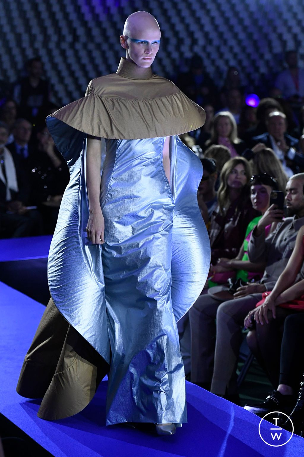 Fashion Week Paris Spring/Summer 2024 look 48 de la collection Pierre Cardin womenswear