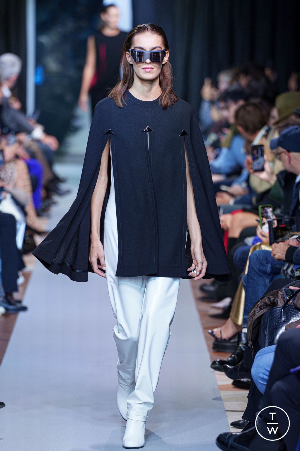 Fashion Week Paris Spring/Summer 2025 look 8 from the Pierre Cardin collection womenswear