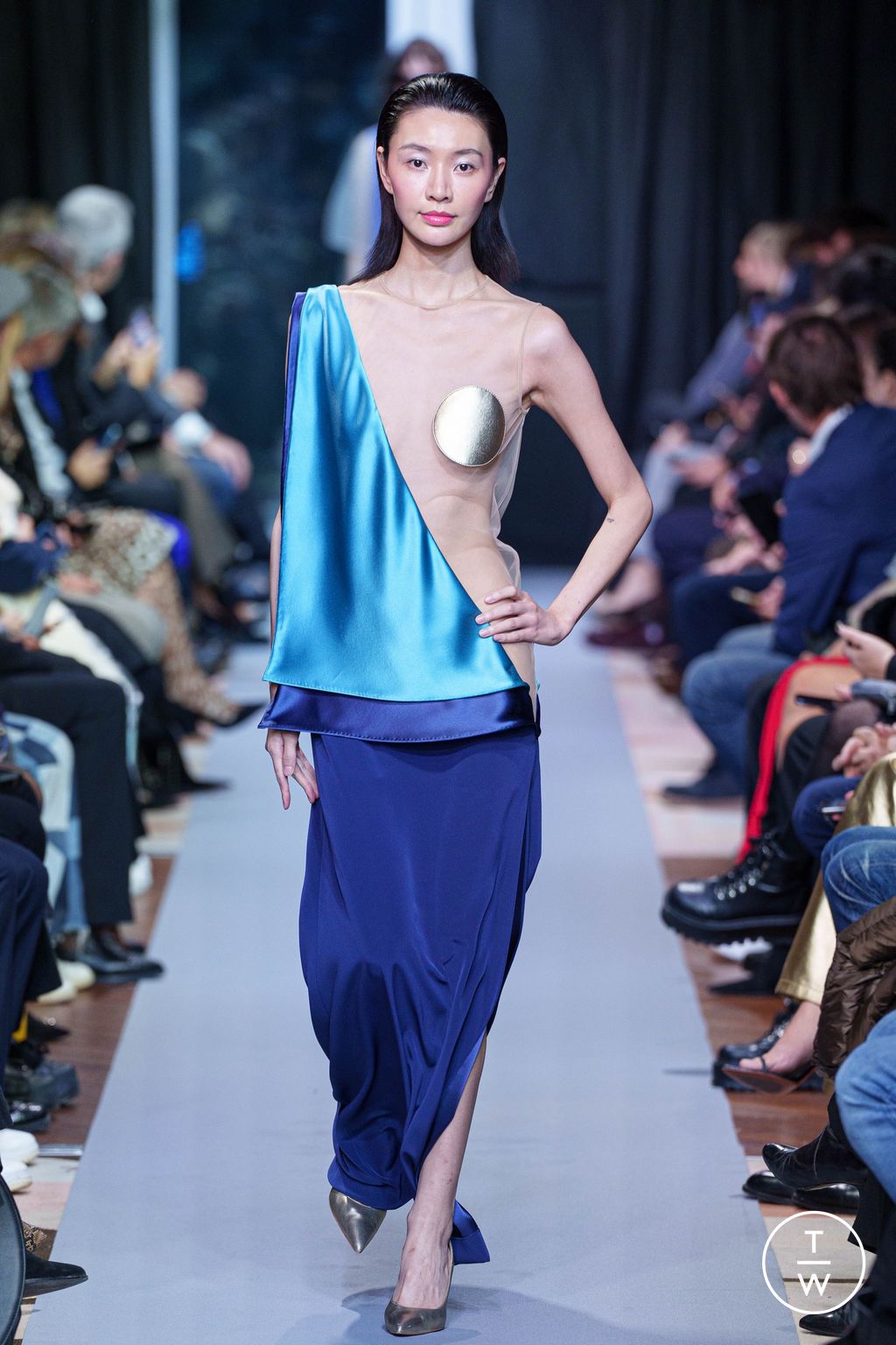 Fashion Week Paris Spring-Summer 2025 look 47 from the Pierre Cardin collection womenswear