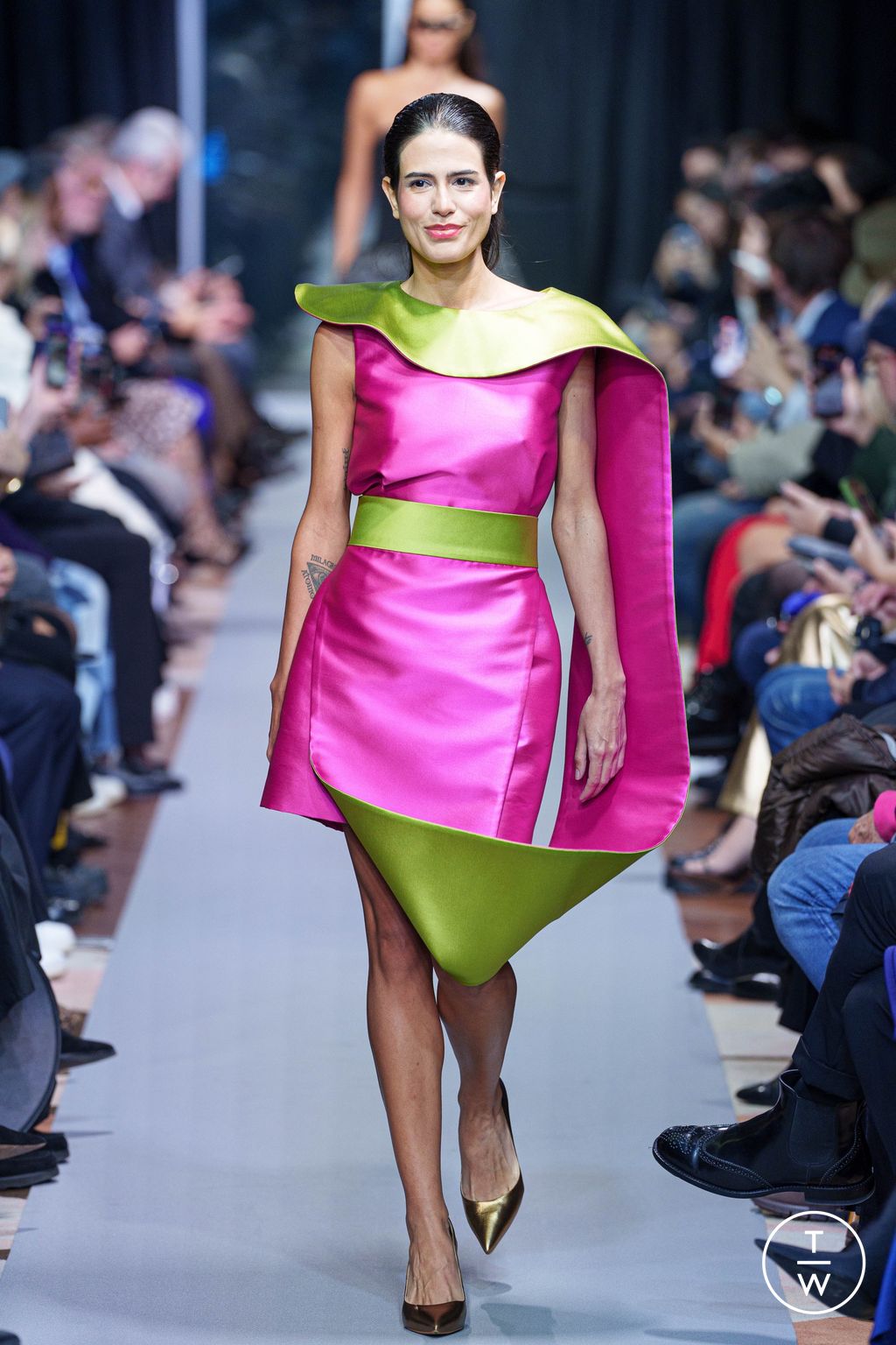 Fashion Week Paris Spring/Summer 2025 look 50 de la collection Pierre Cardin womenswear