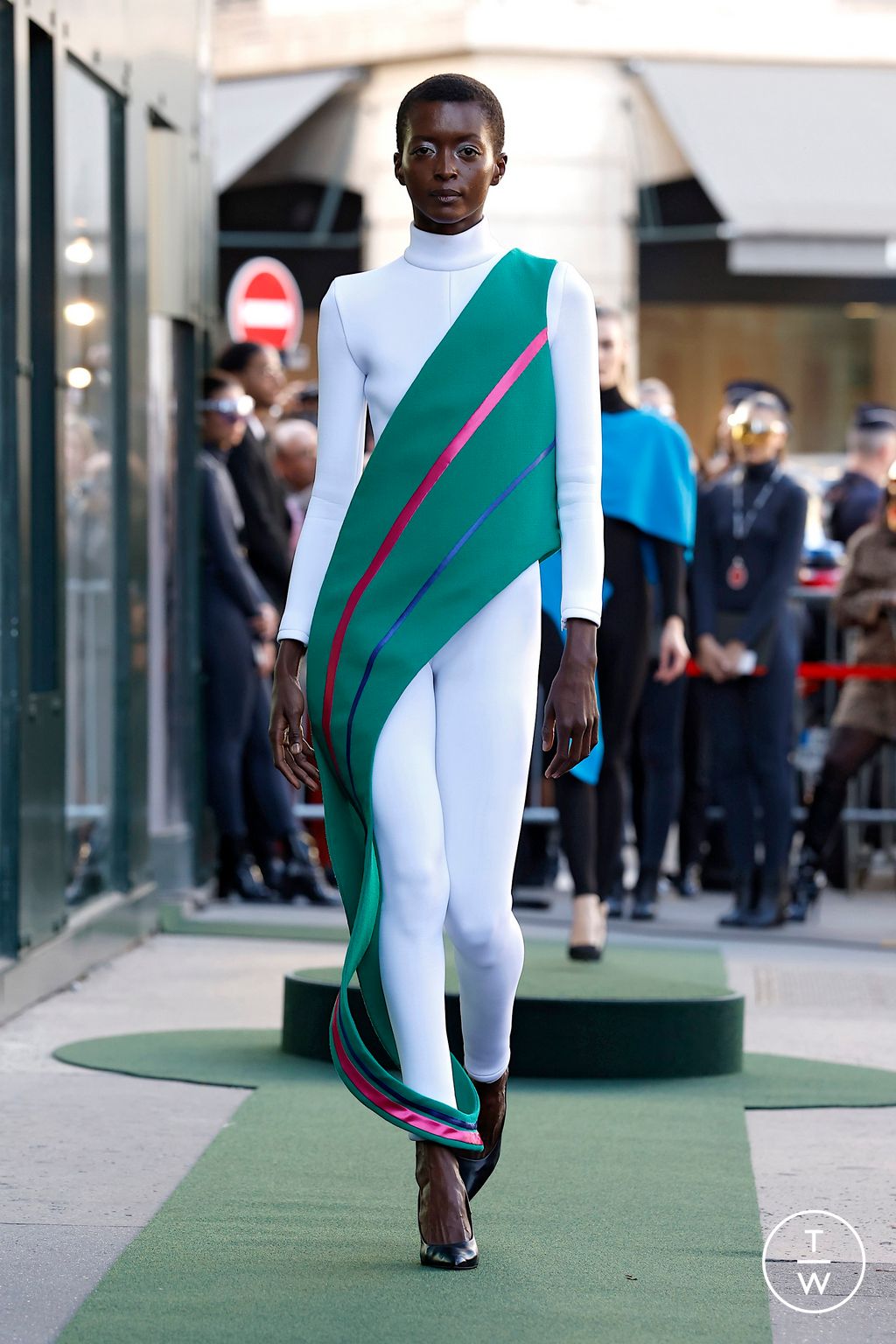 Fashion Week Paris Spring/Summer 2026 look 42 from the Pierre Cardin collection womenswear