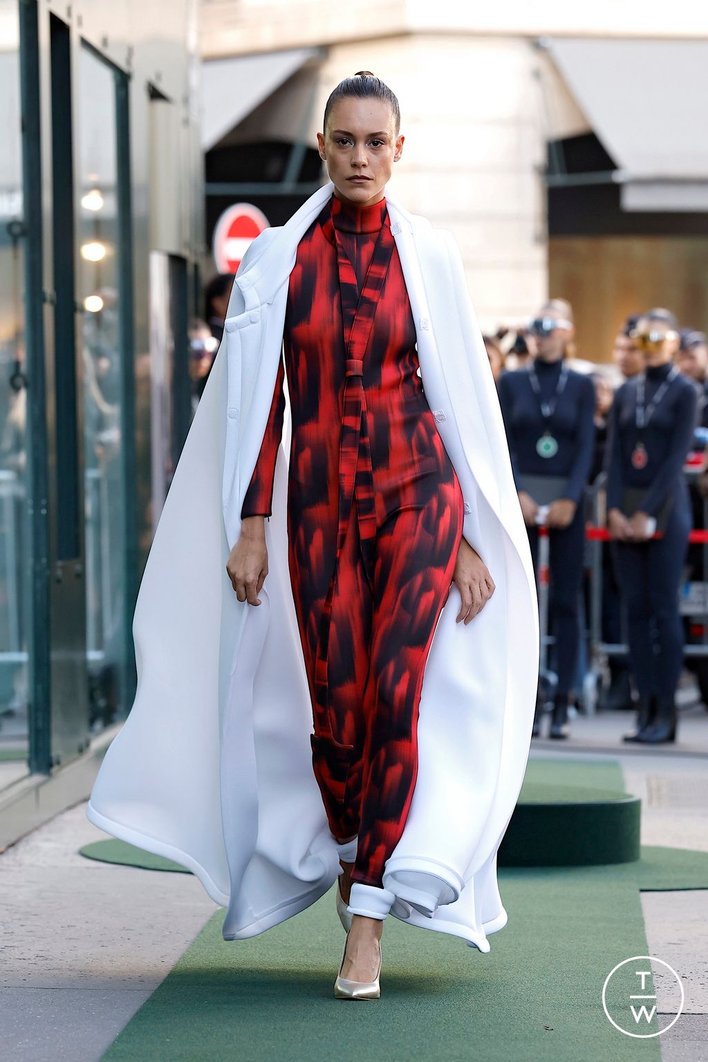 Fashion Week Paris Spring/Summer 2026 look 70 from the Pierre Cardin collection womenswear