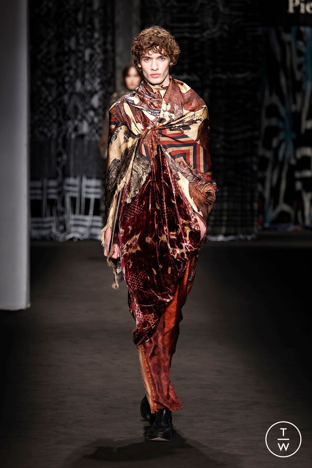 Fashion Week Milan Fall/Winter 2025 look 36 from the Pierre Louis Mascia collection menswear