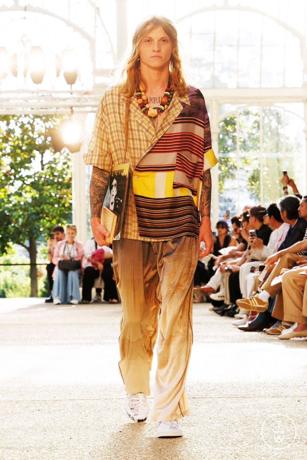 Fashion Week Florence - Pitti Spring-Summer 2025 look 15 from the Pierre Louis Mascia collection 男装