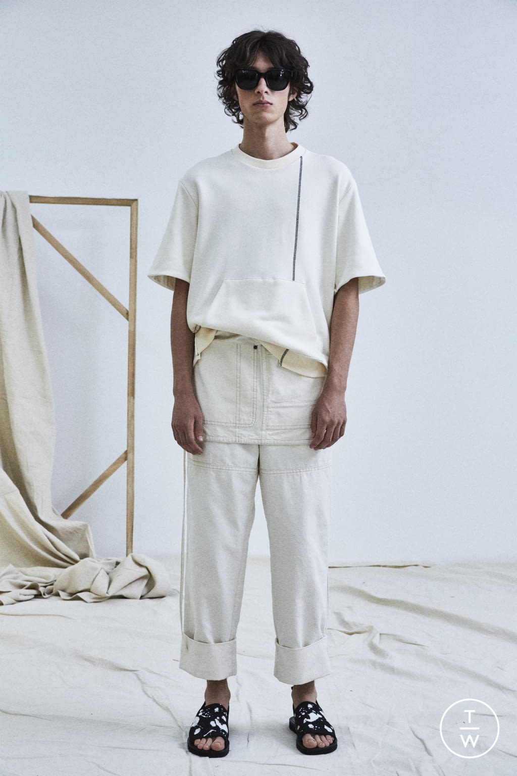 Fashion Week New York Spring/Summer 2018 look 11 from the 3.1 Phillip Lim collection menswear