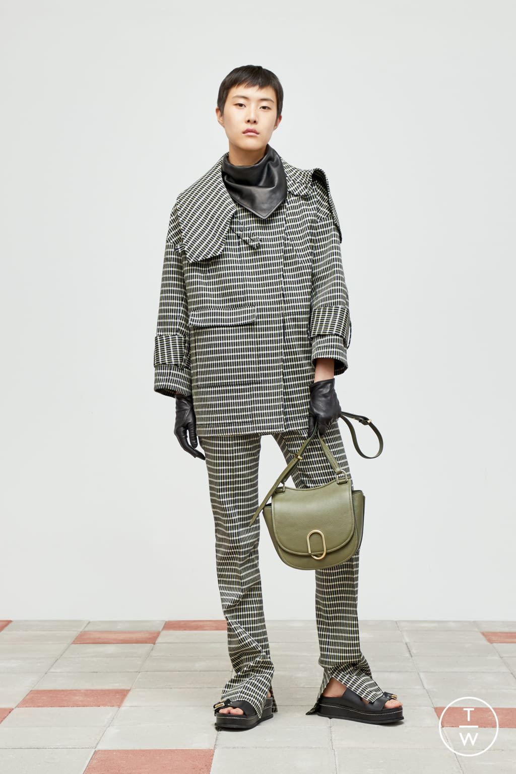 Fashion Week New York Resort 2020 look 19 from the 3.1 Phillip Lim collection 女装