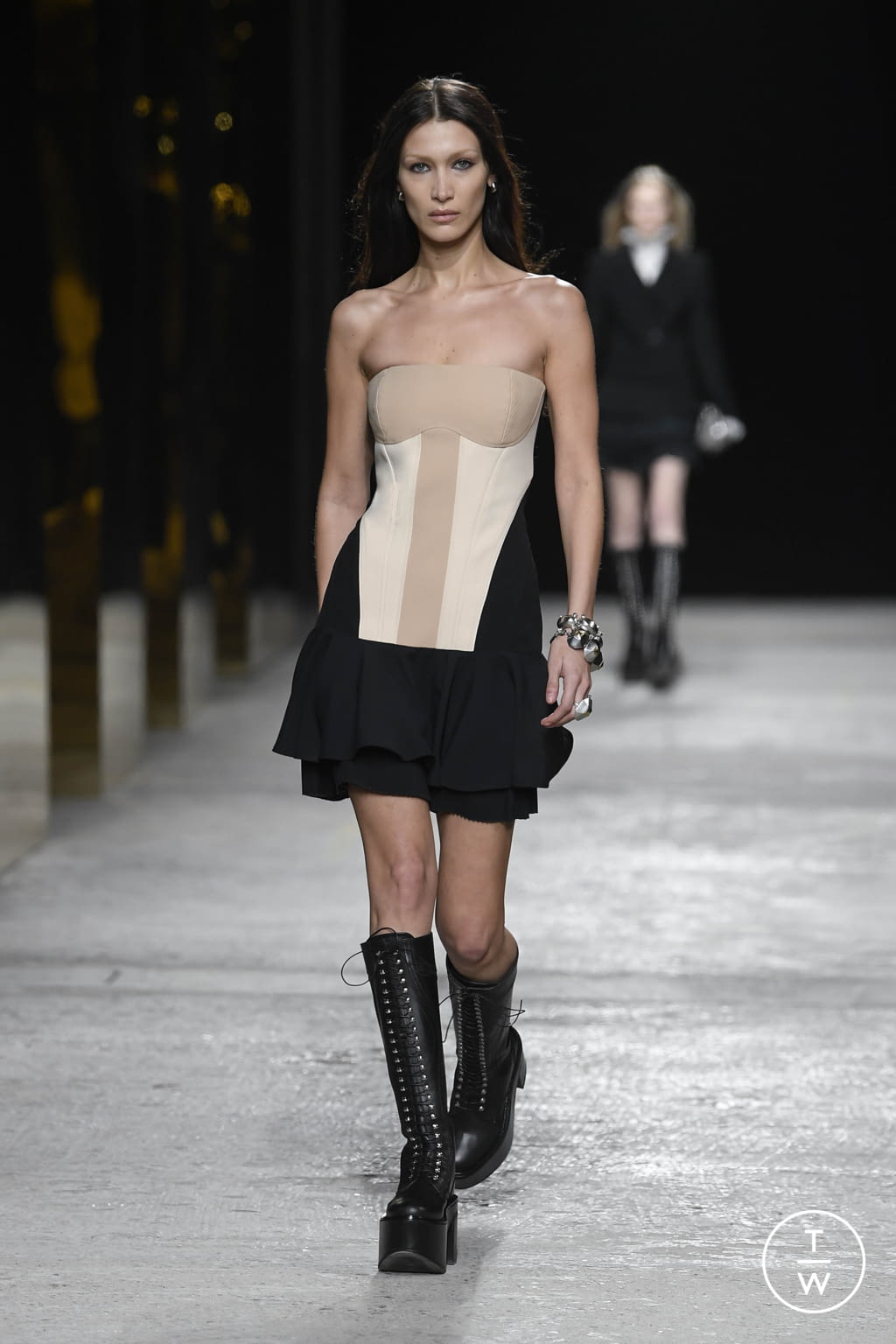 Fashion Week Milan Fall/Winter 2022 look 4 from the Ports 1961 collection 女装