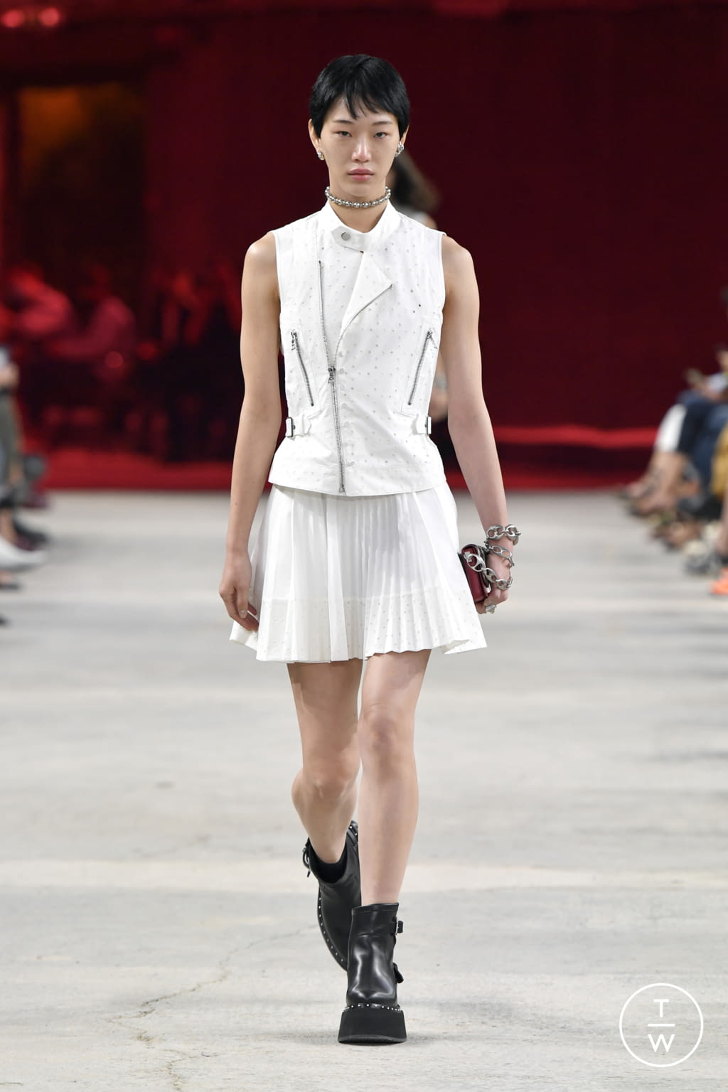 Fashion Week Milan Spring/Summer 2022 look 3 from the Ports 1961 collection womenswear