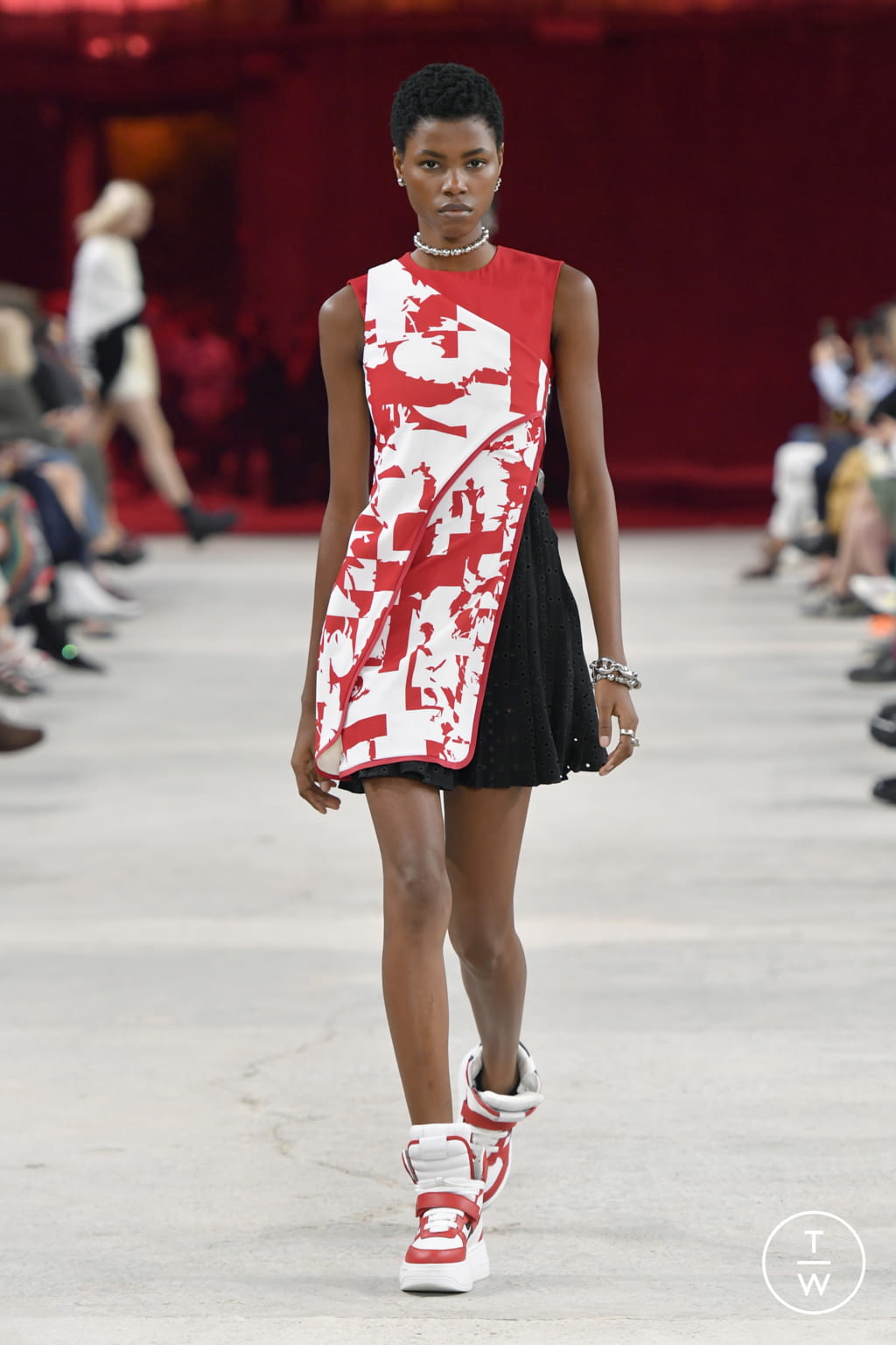 Fashion Week Milan Spring/Summer 2022 look 21 from the Ports 1961 collection womenswear