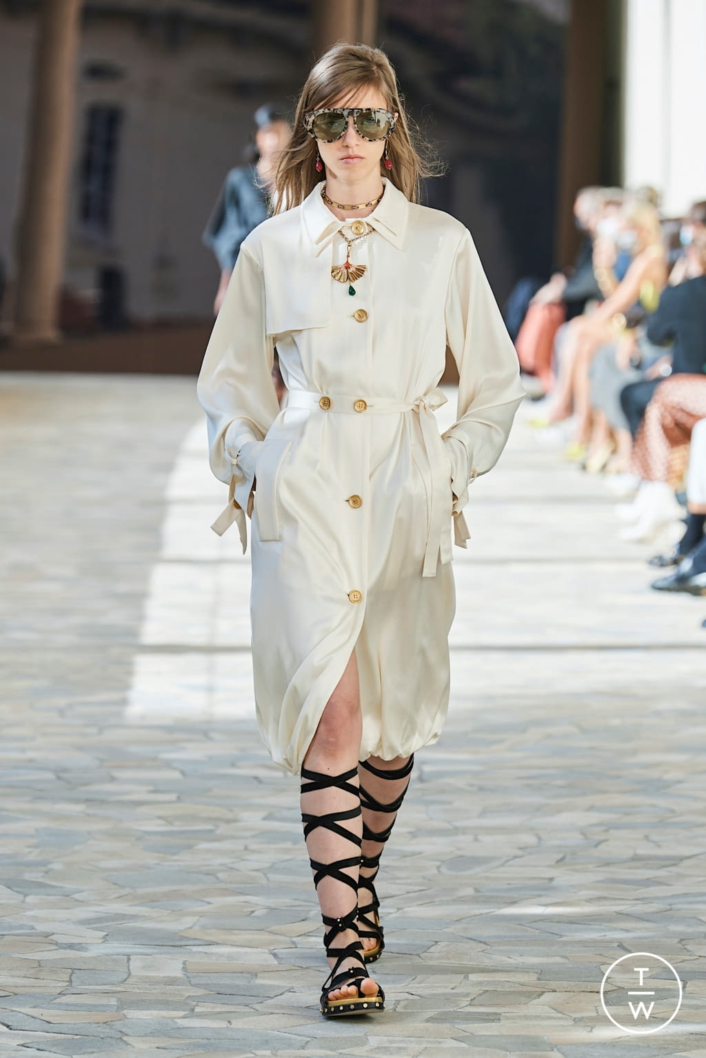 Fashion Week Milan Spring/Summer 2021 look 38 from the Ports 1961 collection 女装
