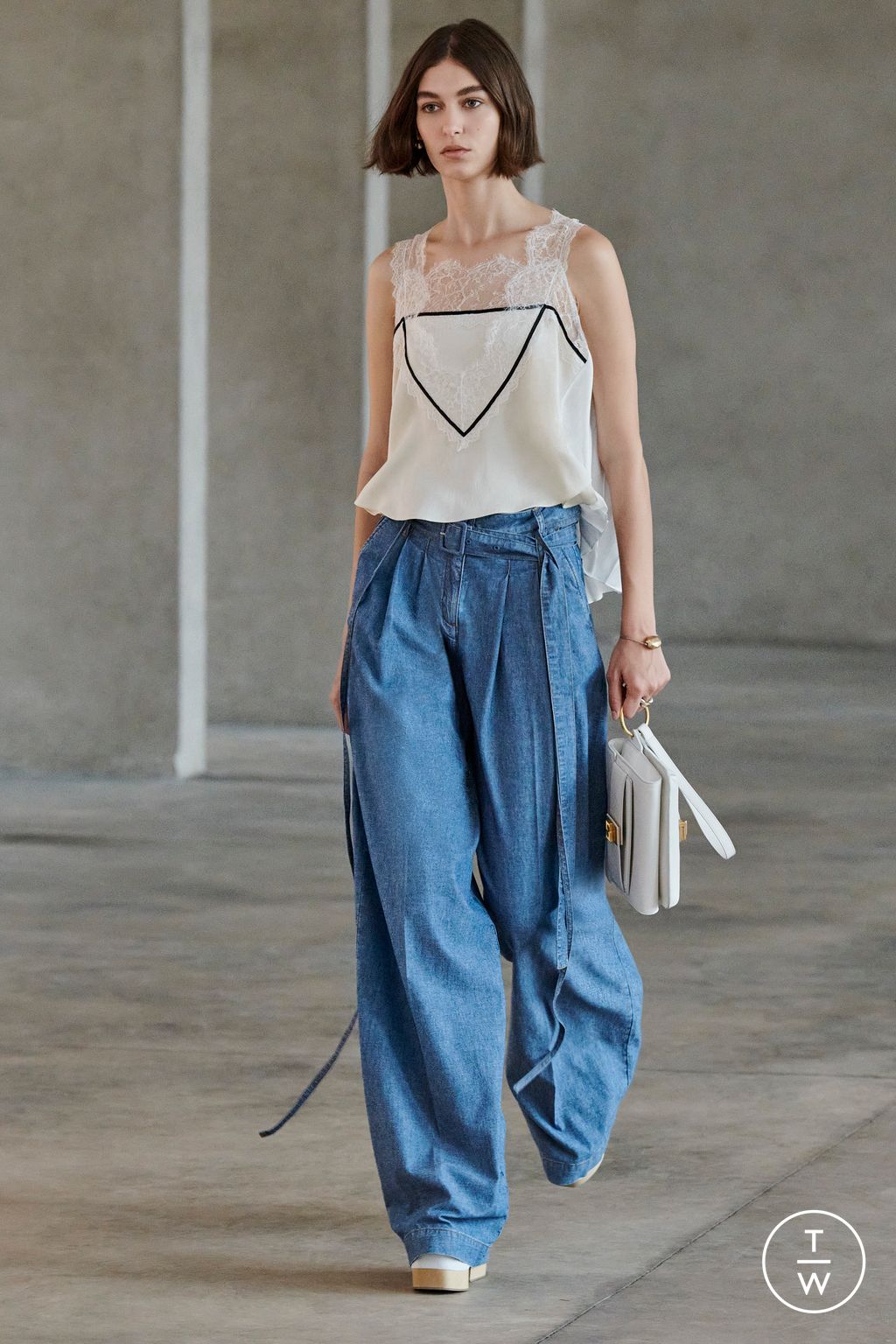 Fashion Week New York Resort 2023 look 14 from the Ports 1961 collection womenswear