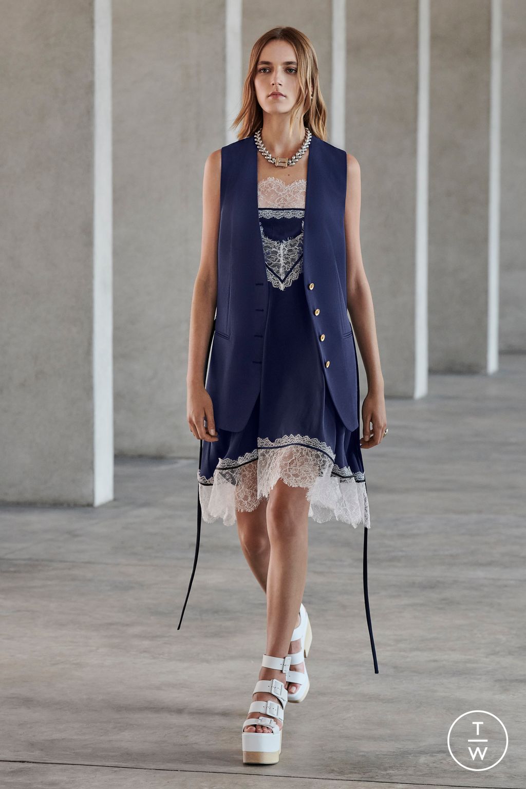 Fashion Week New York Resort 2023 look 20 from the Ports 1961 collection womenswear