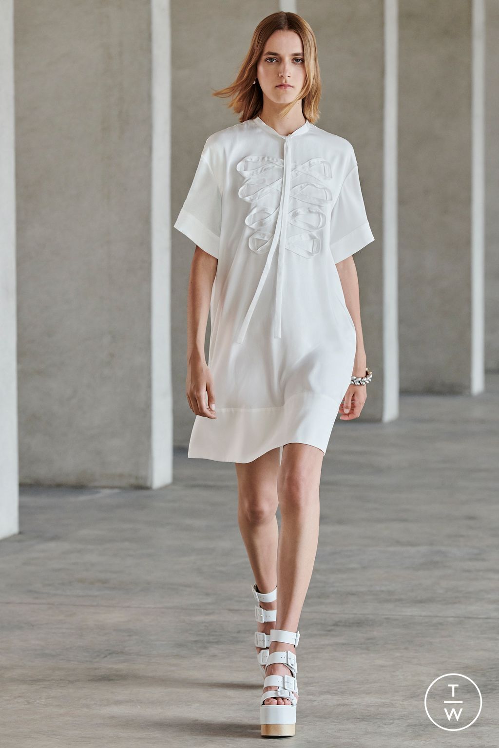 Fashion Week New York Resort 2023 look 26 from the Ports 1961 collection womenswear