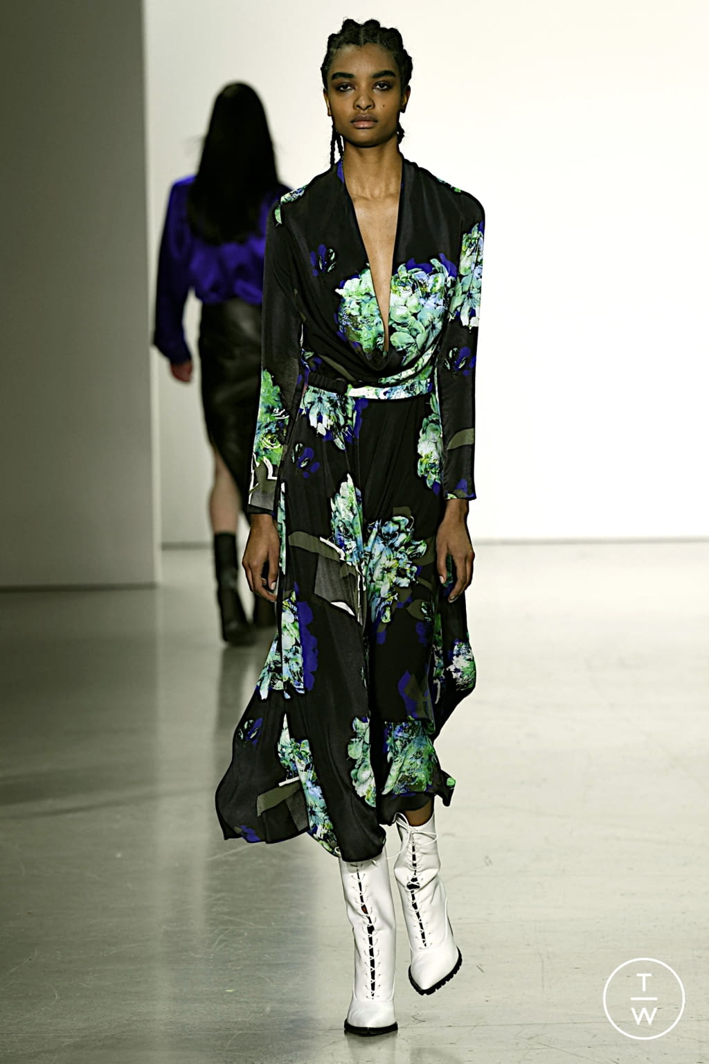 Fashion Week New York Fall/Winter 2022 look 7 de la collection Prabal Gurung womenswear