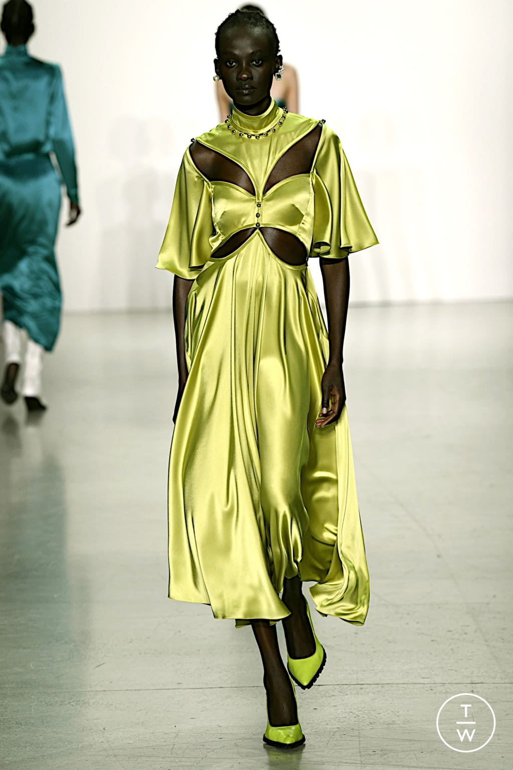 Fashion Week New York Fall/Winter 2022 look 9 from the Prabal Gurung collection 女装