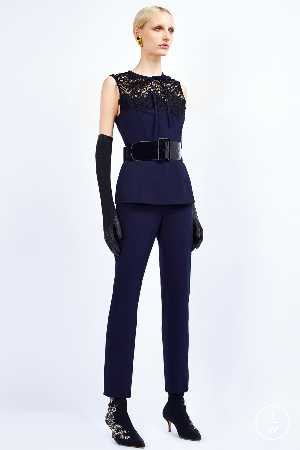 Fashion Week New York Pre-Fall 2022 look 10 from the Prabal Gurung collection womenswear