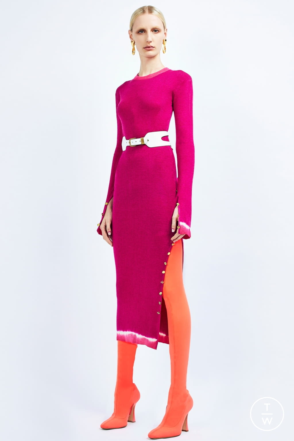 Fashion Week New York Pre-Fall 2022 look 14 from the Prabal Gurung collection womenswear